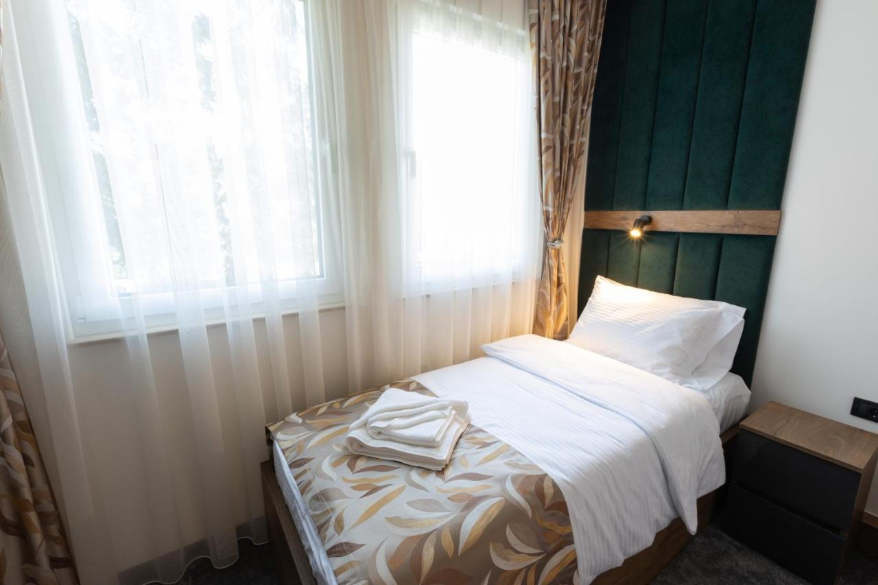 Hotel M Star Novi Pazar Exterior photo