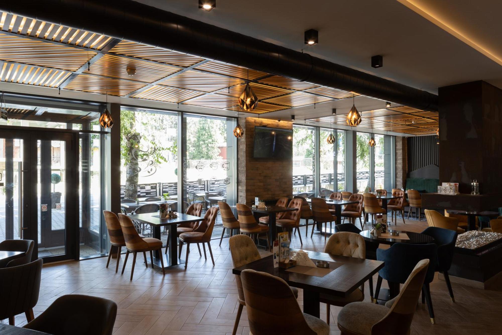 Hotel M Star Novi Pazar Exterior photo