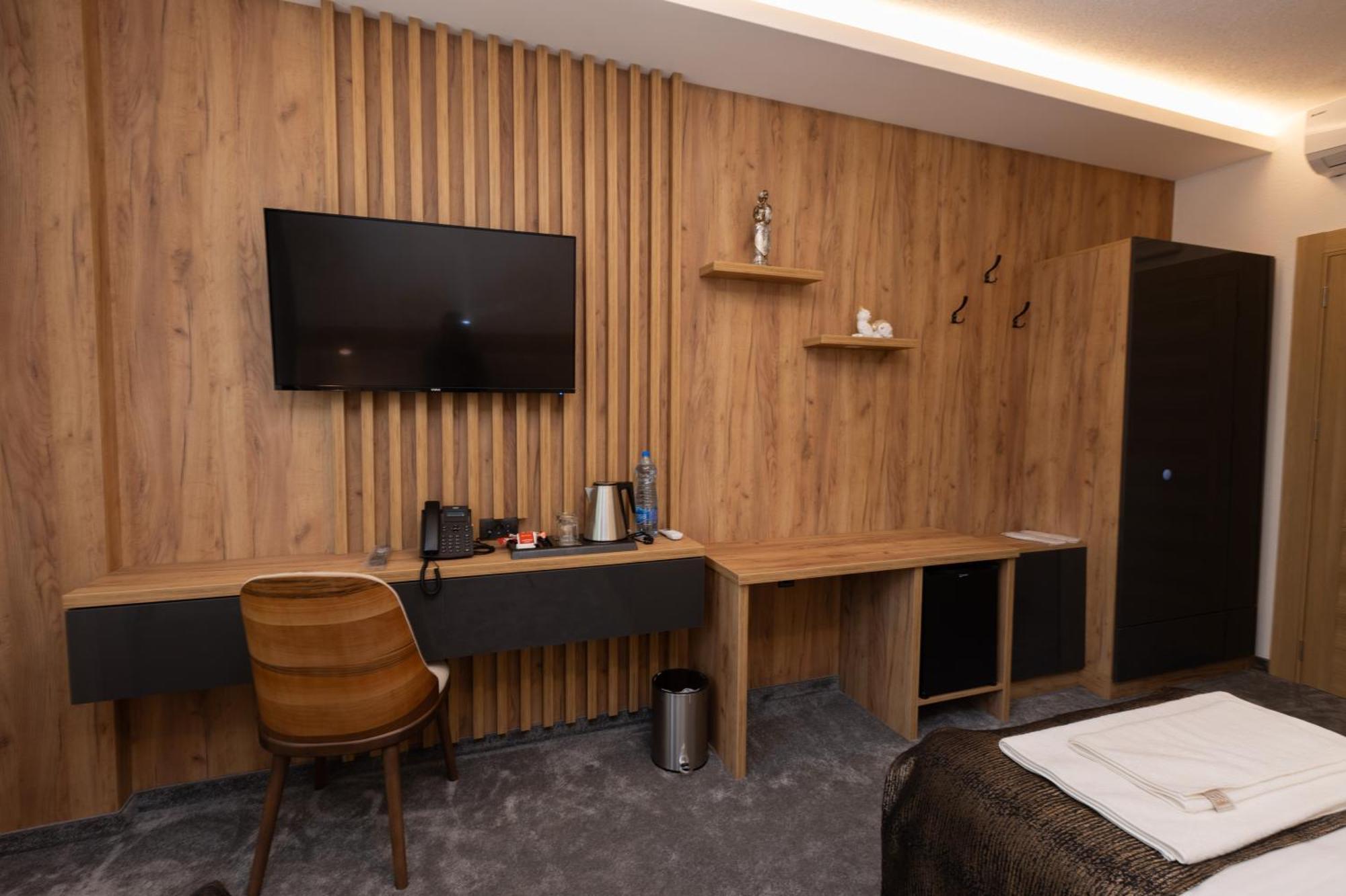 Hotel M Star Novi Pazar Exterior photo